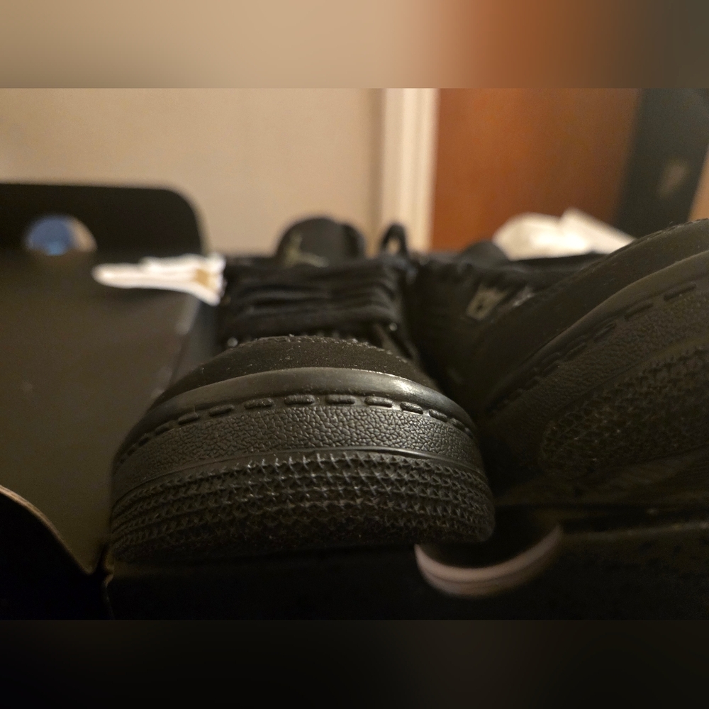 Jordan 4 Retro OG "BLACK CAT" 2025 PS Sneakers - Picture 5 of 7